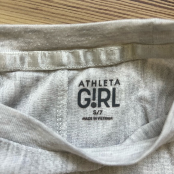 ATHLETA GIRL lightweight long sleeve GUC sz 7 - Picture 2 of 3
